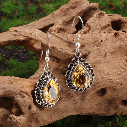 Pendientes colgantes de zirconia amarilla vintage en forma de pera