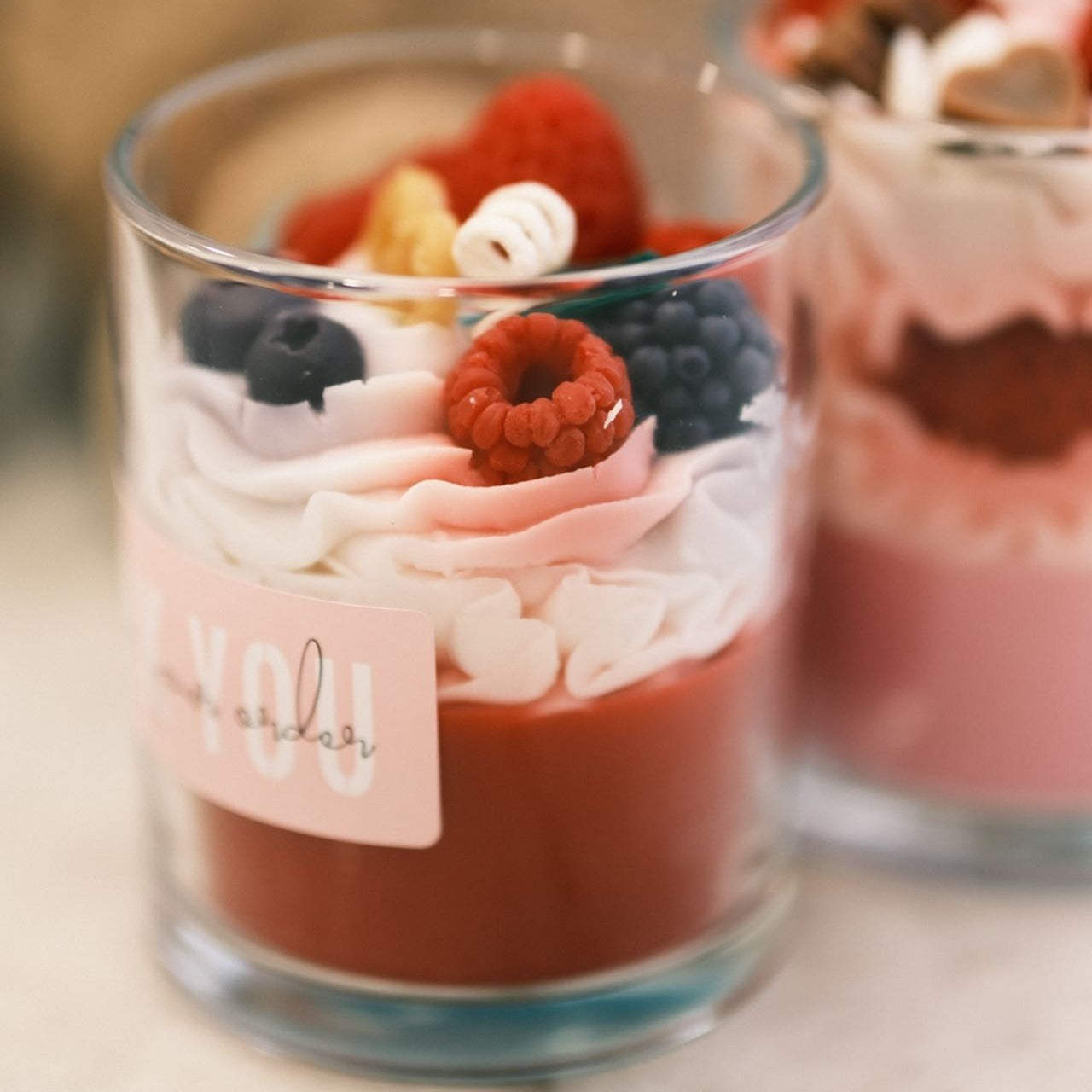 Velas perfumadas diseñadas a mano