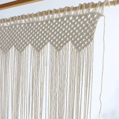 Cortina de macramé hecha a mano