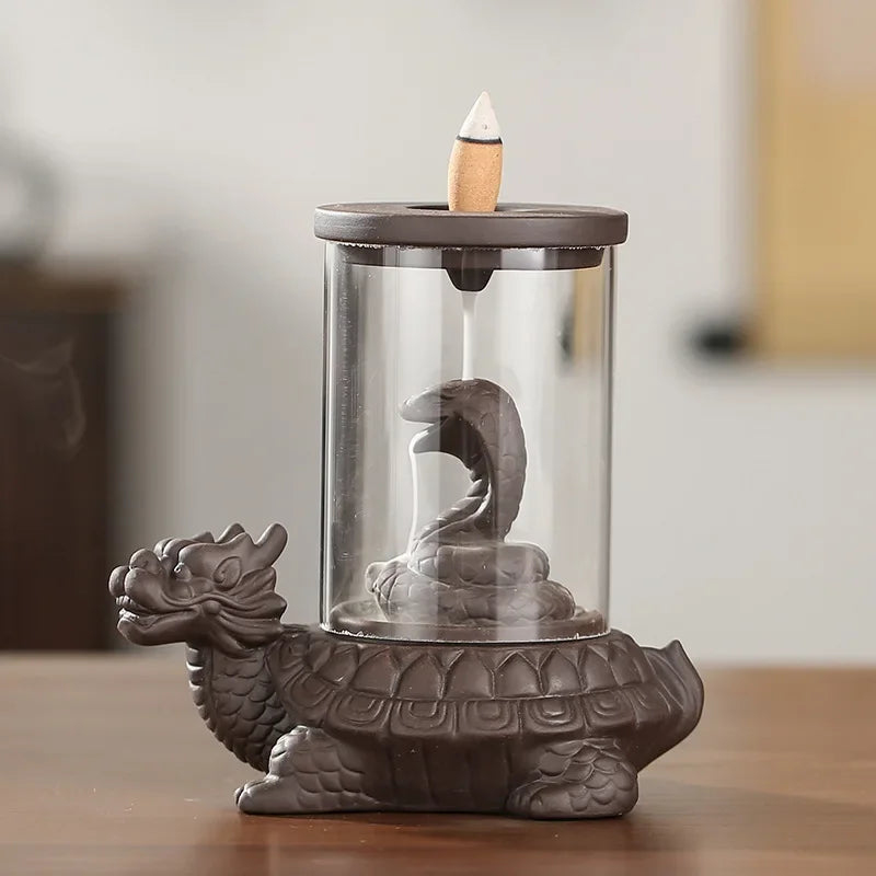 Quemador de incienso, cascada de humo