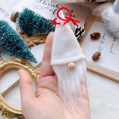 Gnomos sin rostro de decoración del árbol de Navidad