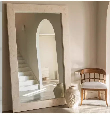 Espejo de diseño grande