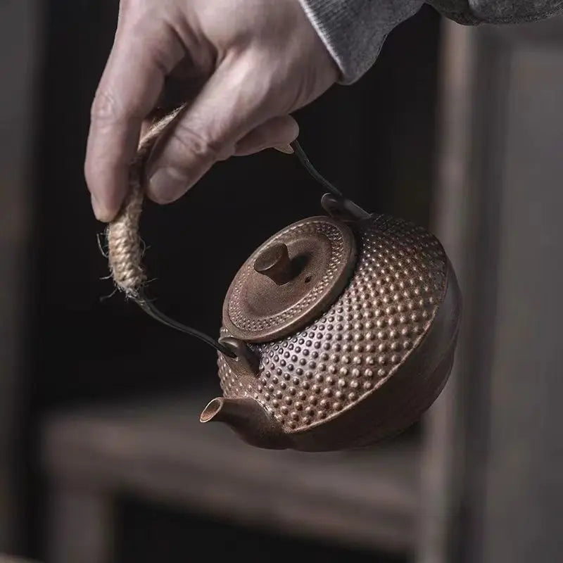 Olla de viga de elevación de cerámica gruesa estilo japonés y accesorios