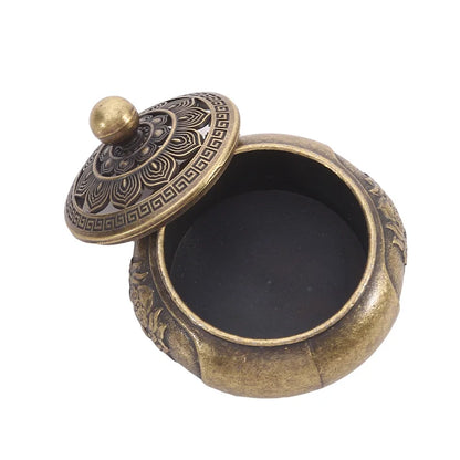 Quemador de incienso antiguo clásico