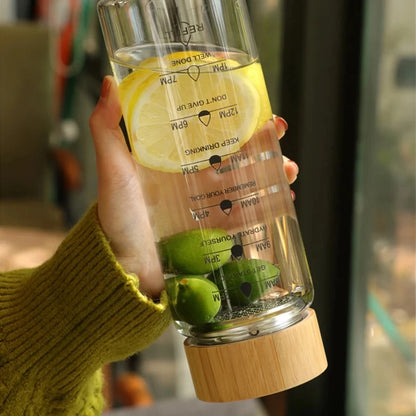 Botella de agua de vidrio de 700ML con escala de tiempo y taza de vidrio con filtro de té de acero inoxidable