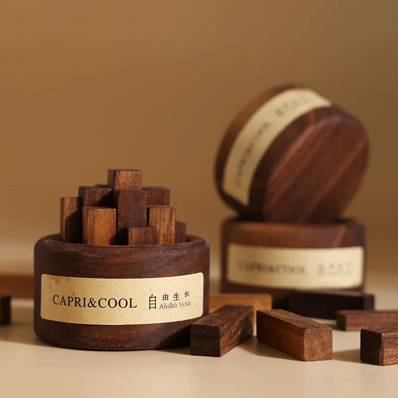 Aceite esencial natural con gotero de vidrio Palos de madera de nogal negro