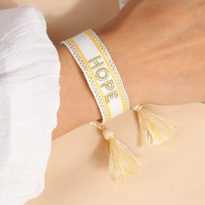 Letras de bordado de Bohemia Pulsera de borla tejida trenzada ajustable hecha a mano moda retro