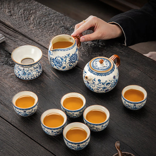 Juego de tazas y tetera de cerámica de lujo floral