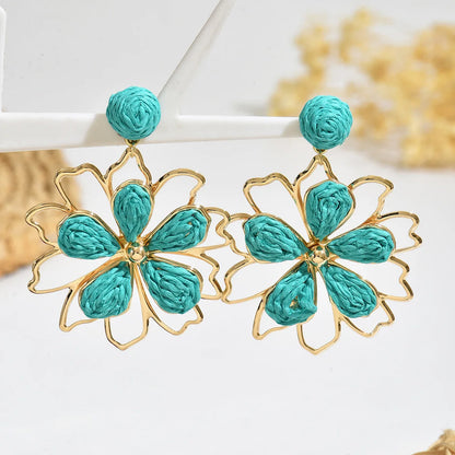 Pendientes colgantes de flores elegantes de Bohemia