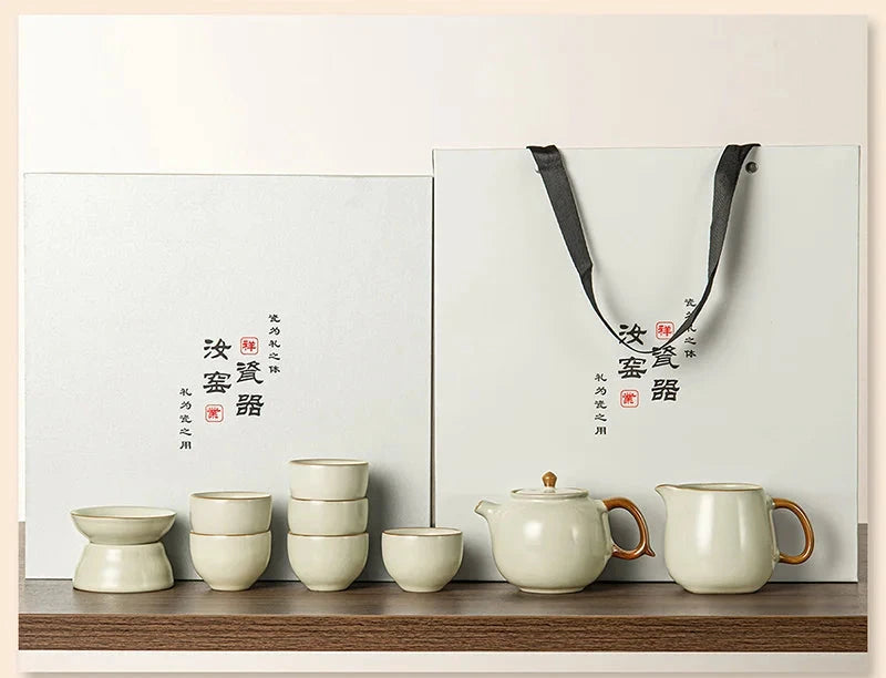 Juego de tazas y tetera de cerámica de lujo floral