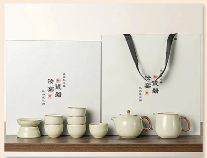 Juego de tazas y tetera de cerámica de lujo floral