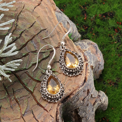 Pendientes colgantes de zirconia amarilla vintage en forma de pera