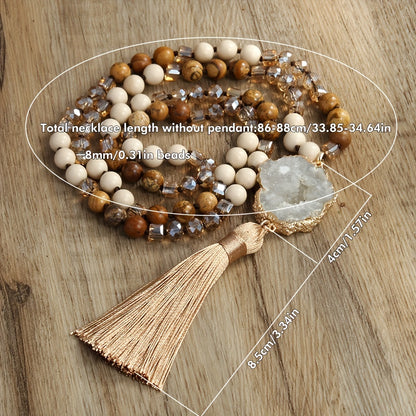 Collar de piedra natural con colgante de borla