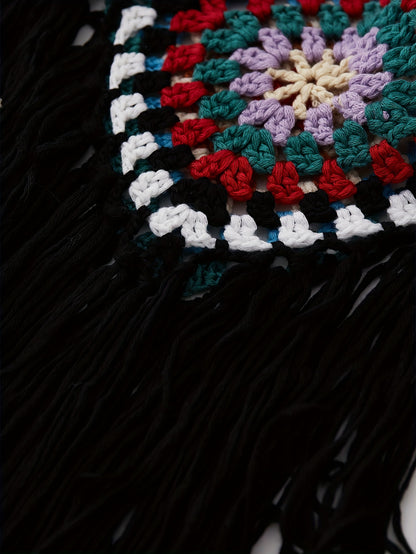 Colorido top cami con flecos de ganchillo boho - cuello en V, sin mangas, versátil y detalle de borla acrílica hecha a mano