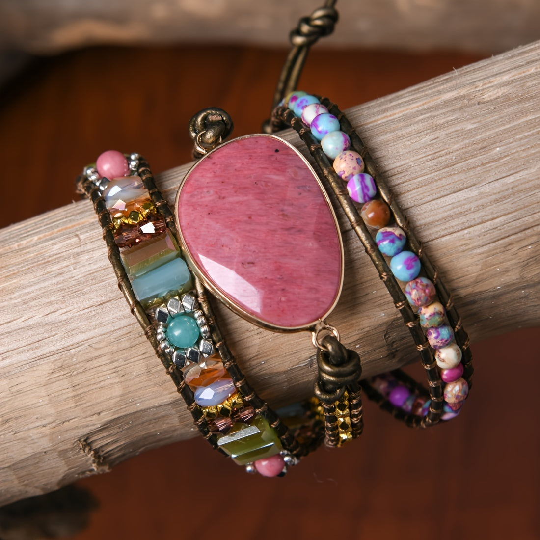 Pulsera envolvente de piedra de rodocrosita genuina - hecha a mano con correas de cuero ajustable