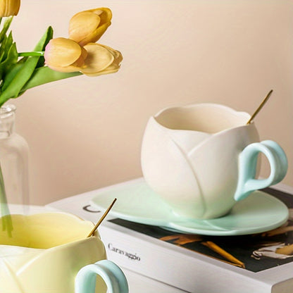 Taza de tulipán de cerámica